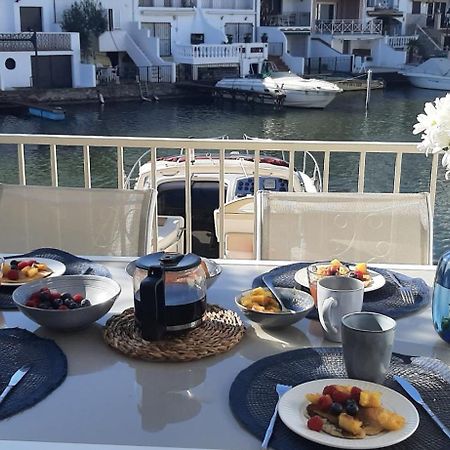 Casa Blue Port Banyuls Empuriabrava Βίλα Εξωτερικό φωτογραφία