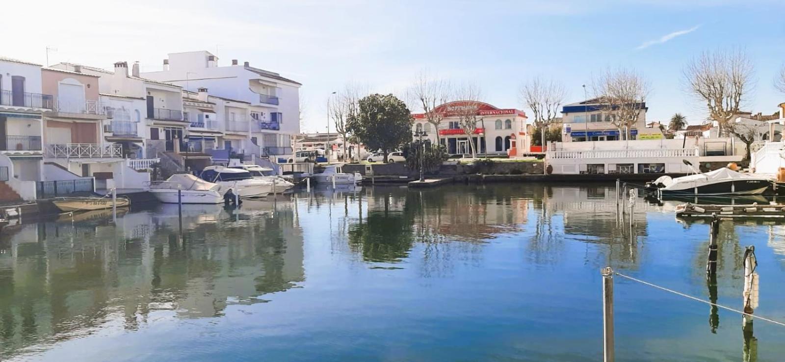Casa Blue Port Banyuls Empuriabrava Βίλα Εξωτερικό φωτογραφία